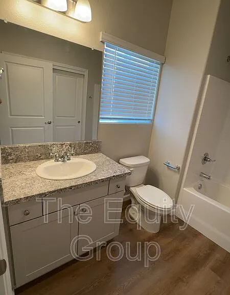 510 S Summit St #101 — Photo 19