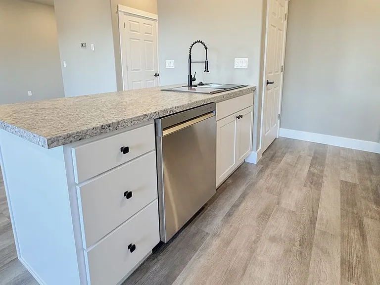 941 Covey Run Rd #212 — Photo 26