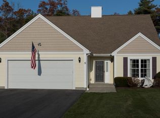 5 Clubhouse Cir, Raynham, MA 02767