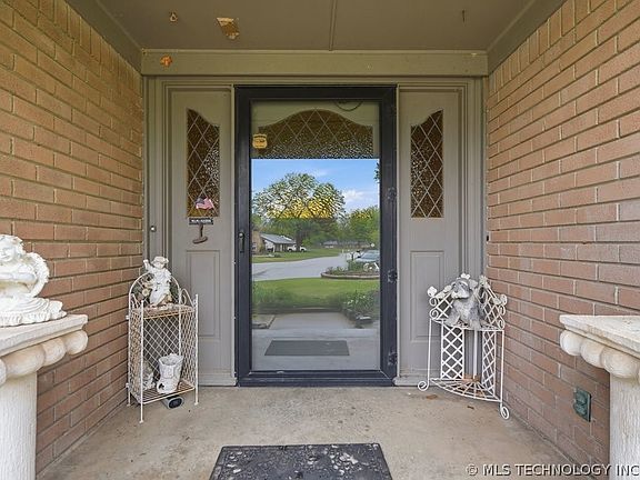 5th image of 1418 Sherwood Ln