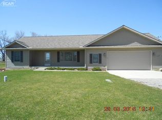 6287 Henderson Rd, Columbiaville, MI 48421