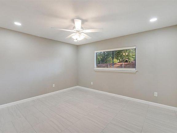 5th image of 2301 Stillmeadow Dr #2301