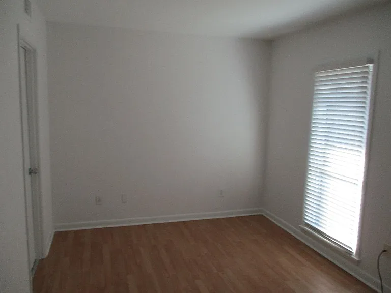 800 Saint Andrews Dr #231 — Photo 9