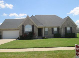878 Bayou Vista Dr, Marion, AR 72364