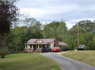 137 Derris Rd, Stoneville, NC 27048