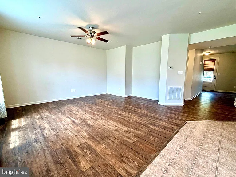 44517 Gray Wolf St — Photo 8