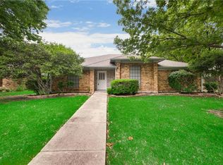 2019 Crestside Dr, Carrollton, TX 75007