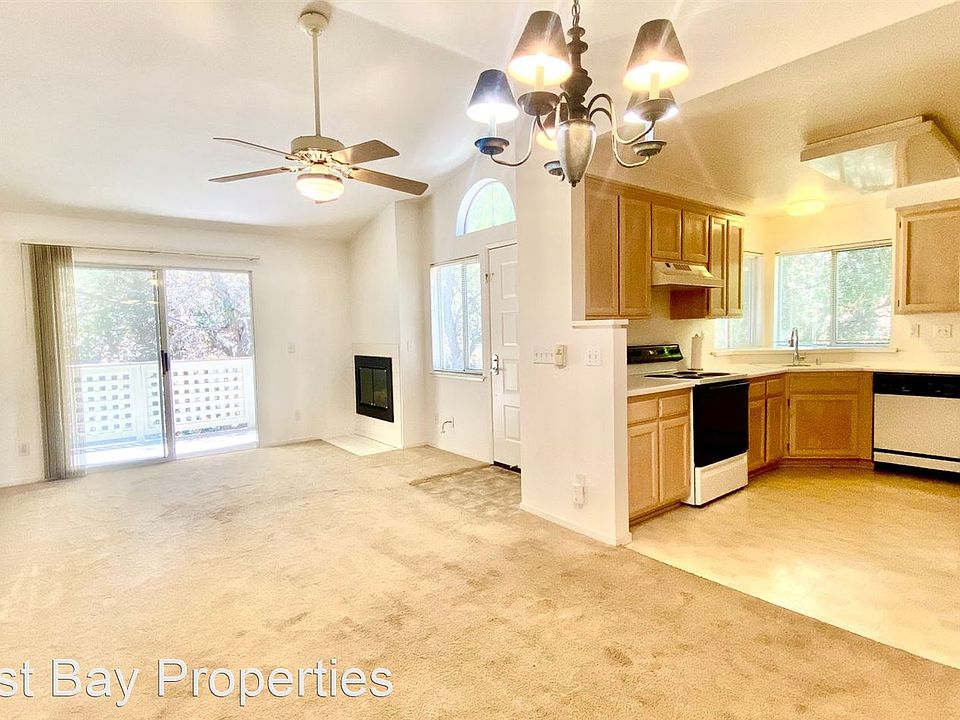 1st image of 344 Sorrento Ct