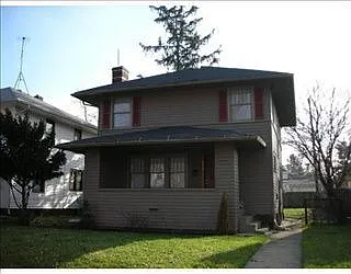 210 E Ewing Ave photo 1