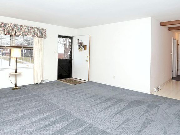 2nd image of 109 Merewood Dr