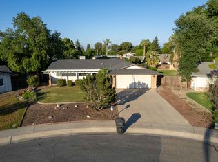 2100 S Jacob St, Visalia, CA 93277