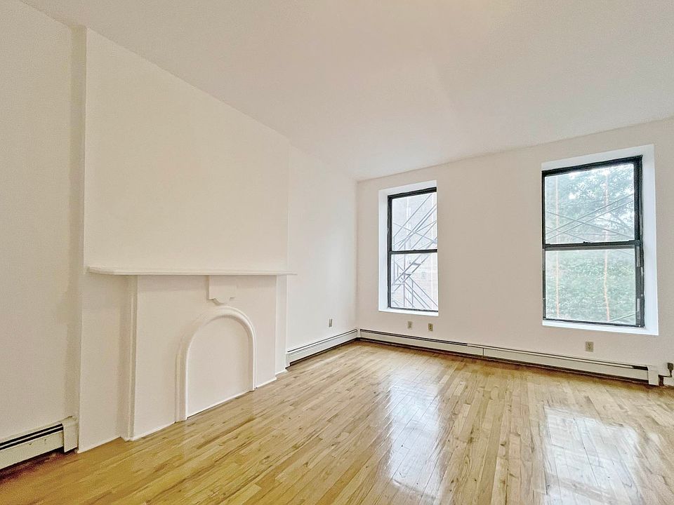 1st image of 265 1st Ave #8