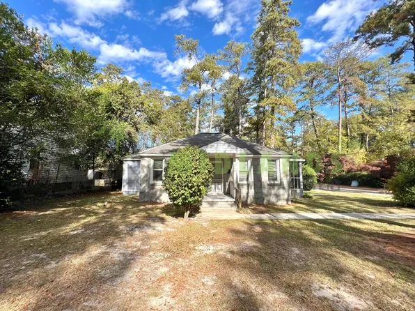 2899 Forest Dr, Columbia, SC 29204