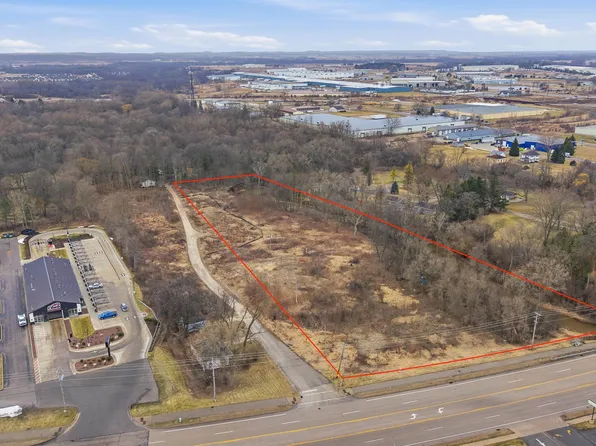 982 Woodbine Park Rd, Fond Du Lac, WI 54935