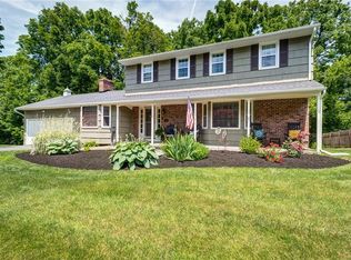101 Town House Cir, Fayetteville, NY 13066