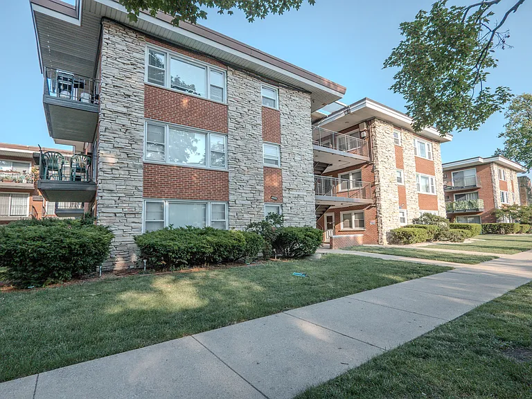 4225 N Keystone Ave #2C — Photo 4