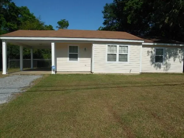 4950 Quimby Dr, Mobile, AL 36619