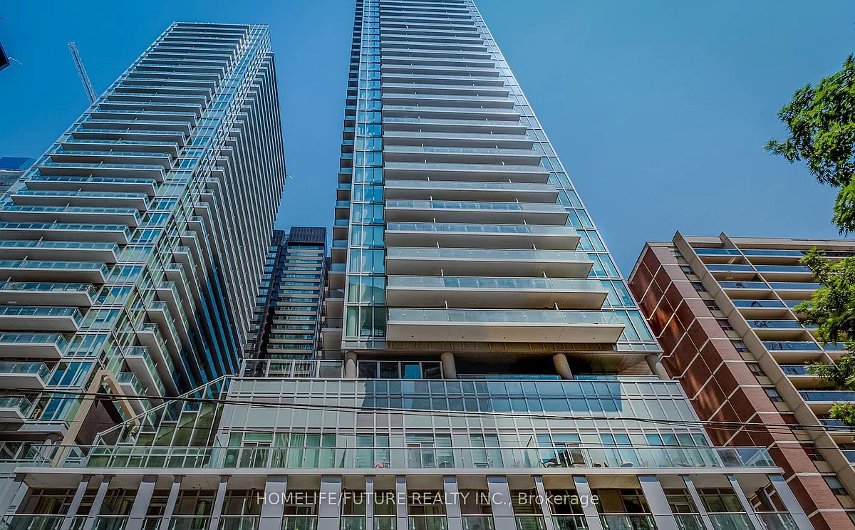 Building Photo - 195 Redpath Ave #2410