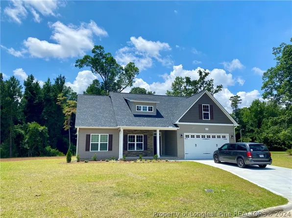 4115 Dartmoore Ln, Lumberton, NC 28360