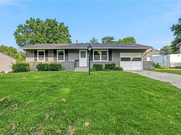 902 N Ute St, Independence, MO 64056