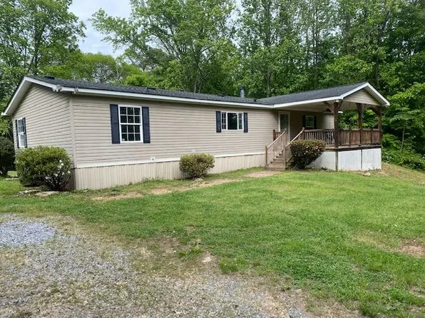 136 Wagon Way, Tunnel Hill, GA 30755