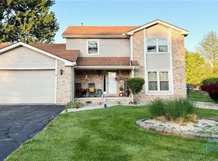 437 S Coy Rd, Oregon, OH 43616