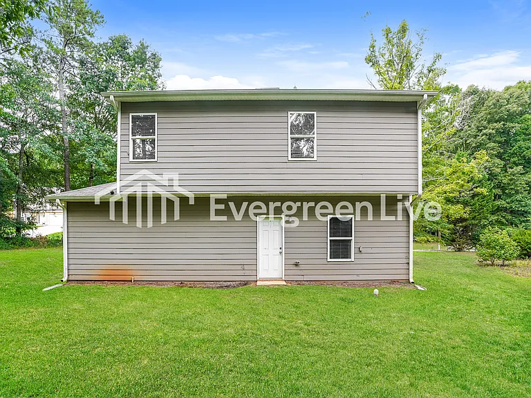 110 Chapleau Ln — Photo 15