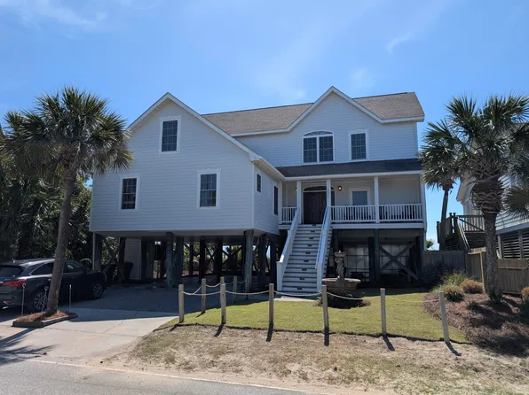 621 E Arctic Ave, Folly Beach, SC 29439