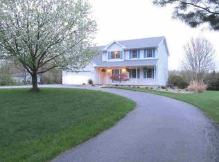 3444 Consear Rd, Lambertville, MI 48144