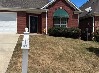 124 Annie Ln, Pleasant Grove, AL 35127
