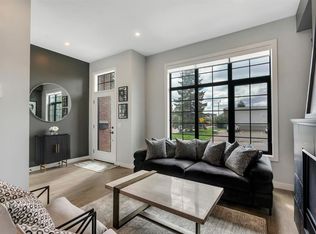 2106 S 49th Ave SW, Calgary, AB T2T 2T8