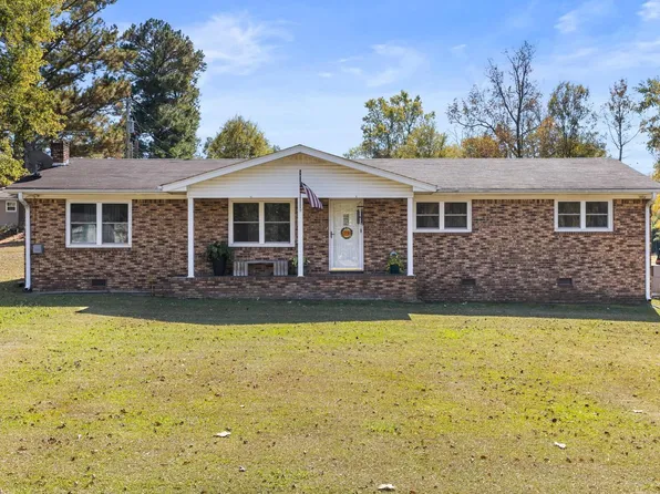 1001 Edmondson Rd NE, Hanceville, AL 35077