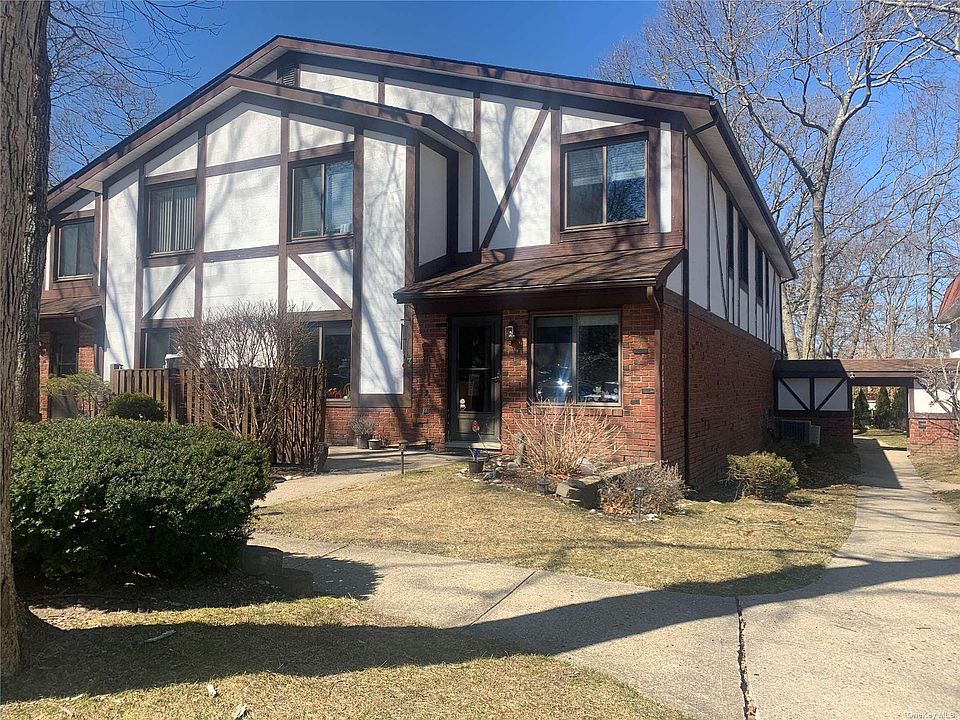 1st image of 414 Clubhouse Ct #414