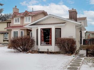 136 W Templeby Pl NE, Calgary, AB T1Y5G9