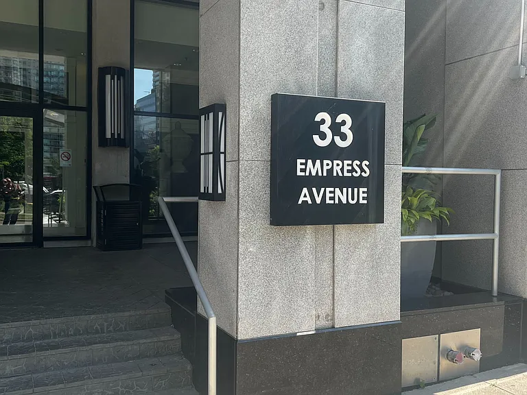 33 Empress Ave #616 — Photo 2