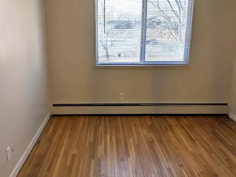 Keller Flats — Photo 40
