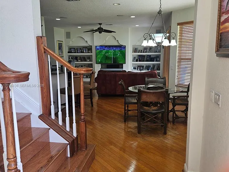 13382 Lakepointe Cir — Photo 10
