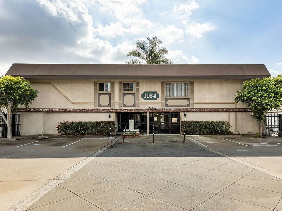 1164 W Duarte Rd