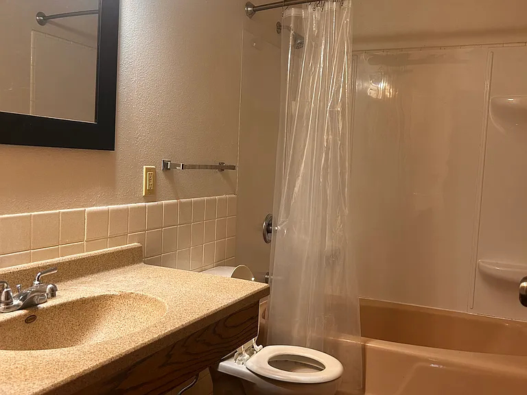 210 Haywood Dr #210 — Photo 5