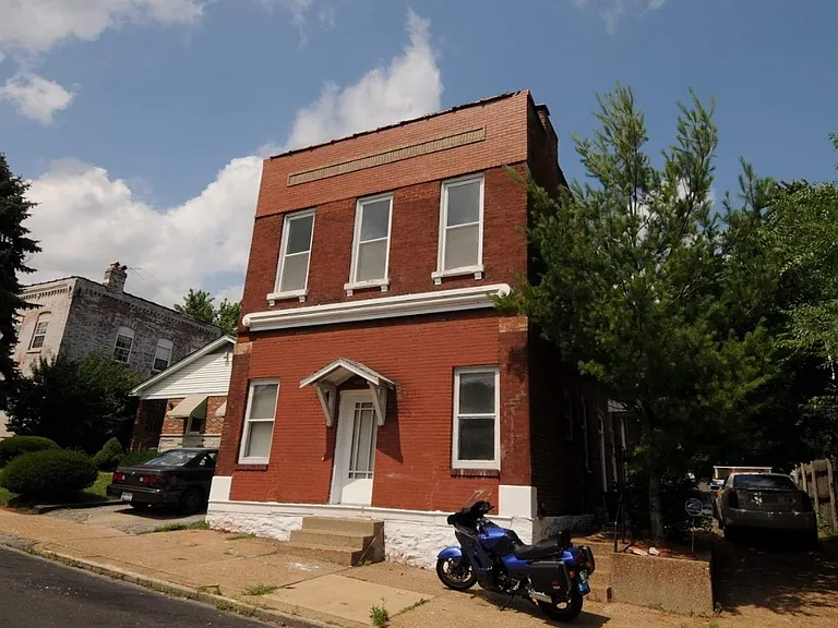 4233 Meramec St #1F — Photo 15
