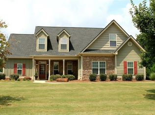 432 Rabbit Run, Good Hope, GA 30641