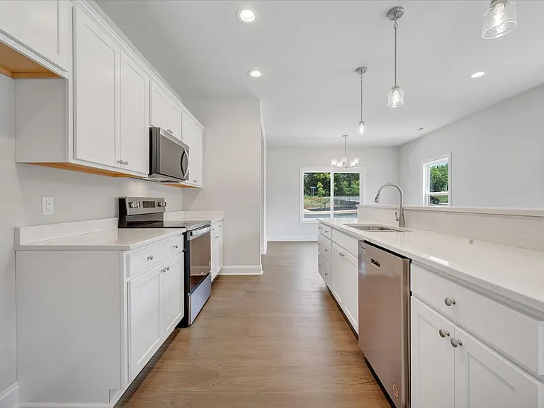 32 Shotman Rd — Photo 9
