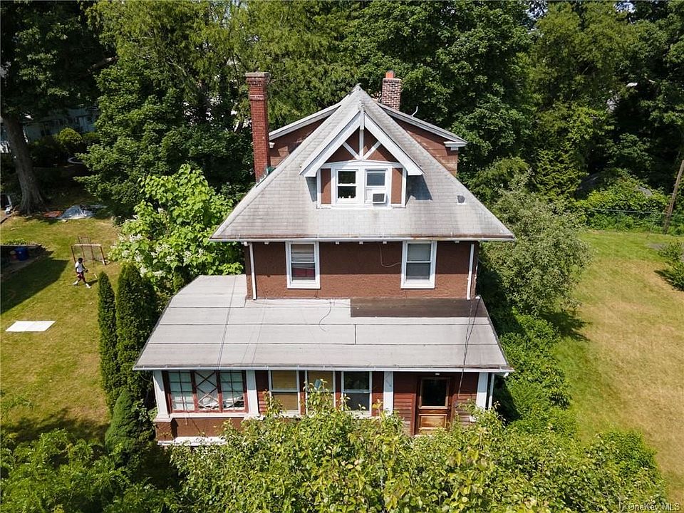1st image of 326 Seneca Ave