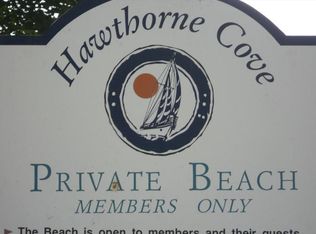 24 Hawthorne Cove Rd, Danbury, CT 06811