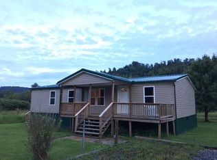 1382 Scenic Hwy, Summersville, WV 26651
