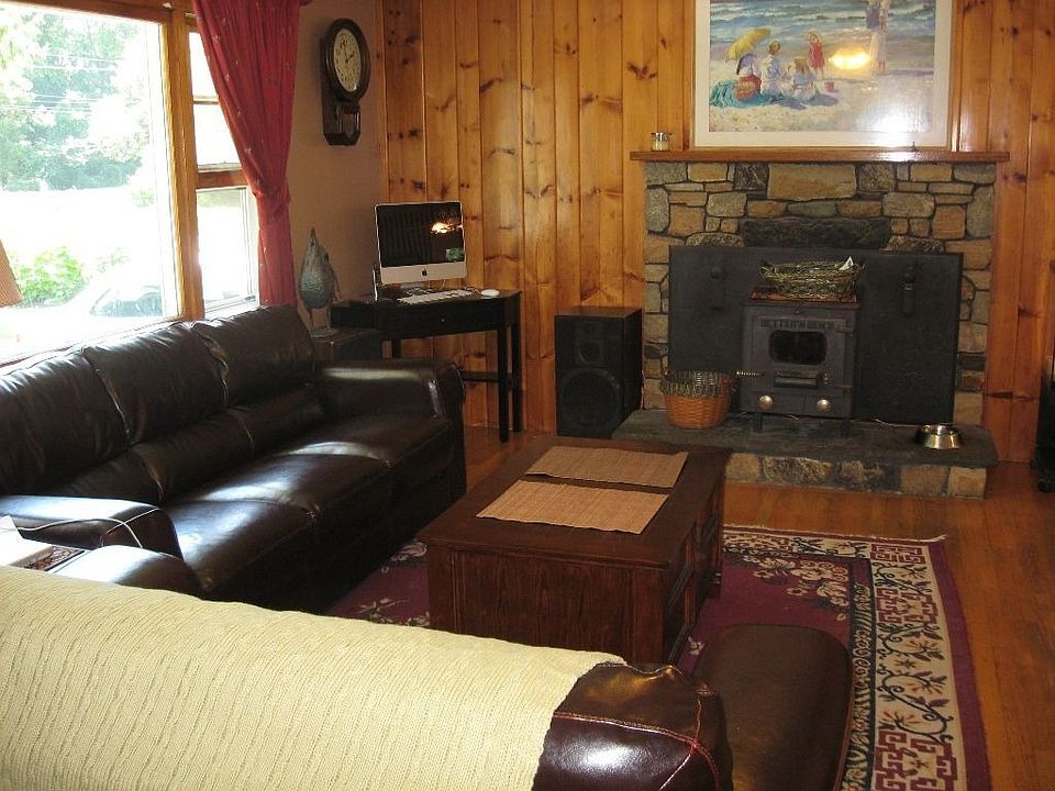Fieldstone Fireplace