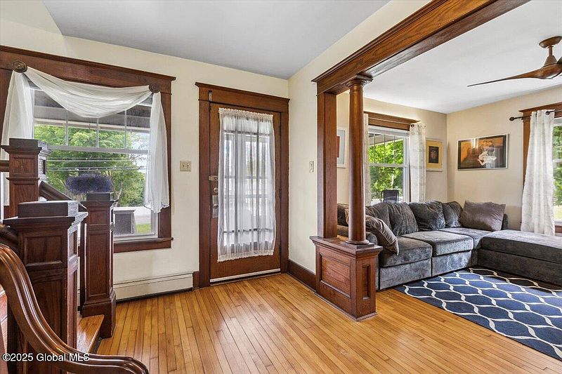5th image of 163 Maple Avenue