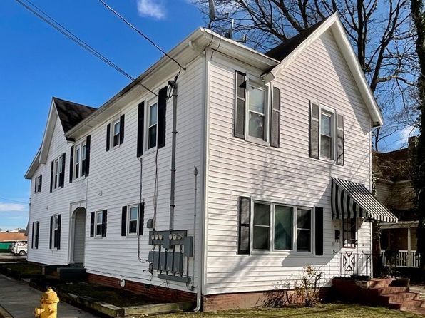 711 Smith St APT 1