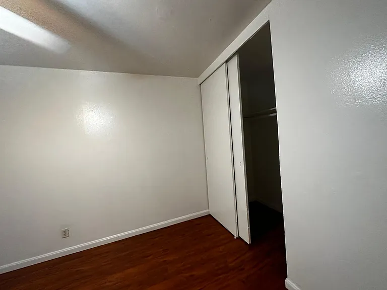 1510 Jefferson St — Photo 5