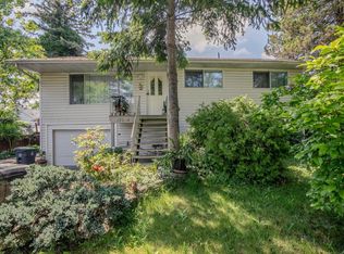 17360 58a Ave, Surrey, BC V3S1M8